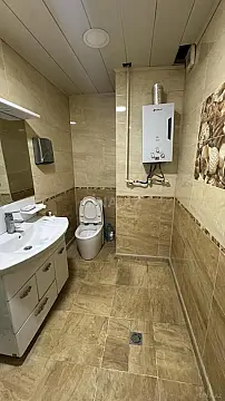 Satılır 3 otaqlı mənzil 132 m²