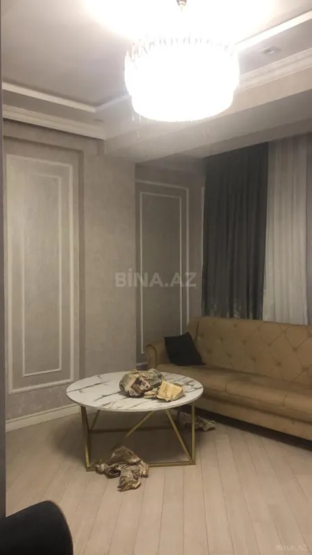 Satılır 3 otaqlı mənzil 100 m²