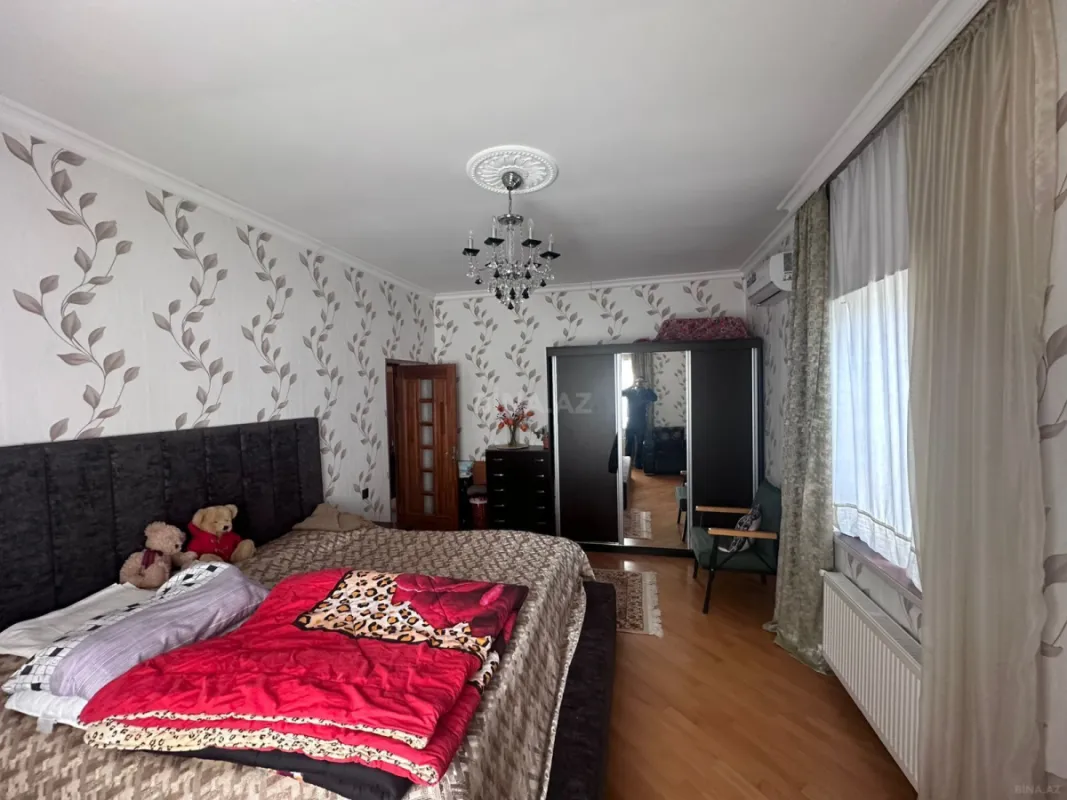 Satılır 3 otaqlı həyət evi 140 m²