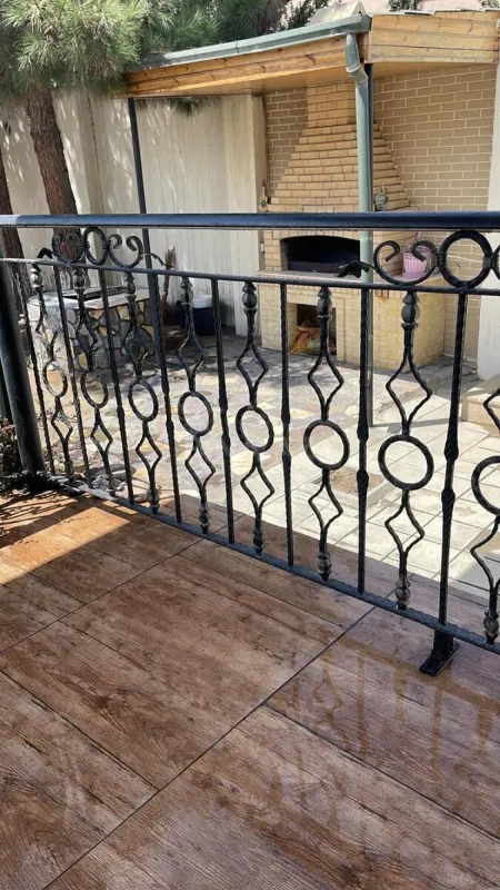 Satılır 3 otaqlı həyət evi 140 m²