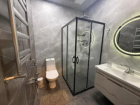 Kirayə verilir 1 otaqlı mənzil 60 m²