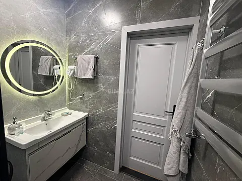 Kirayə verilir 1 otaqlı mənzil 60 m²