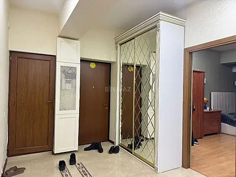 Satılır 3 otaqlı mənzil 110 m²