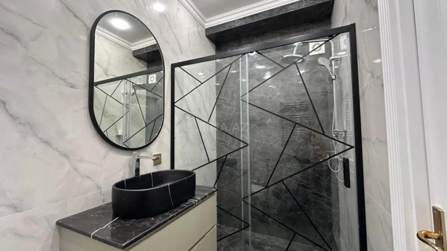 Satılır 2 otaqlı mənzil 66 m²