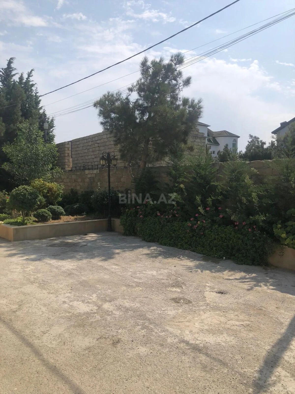 Satılır torpaq sahəsi 12 m²