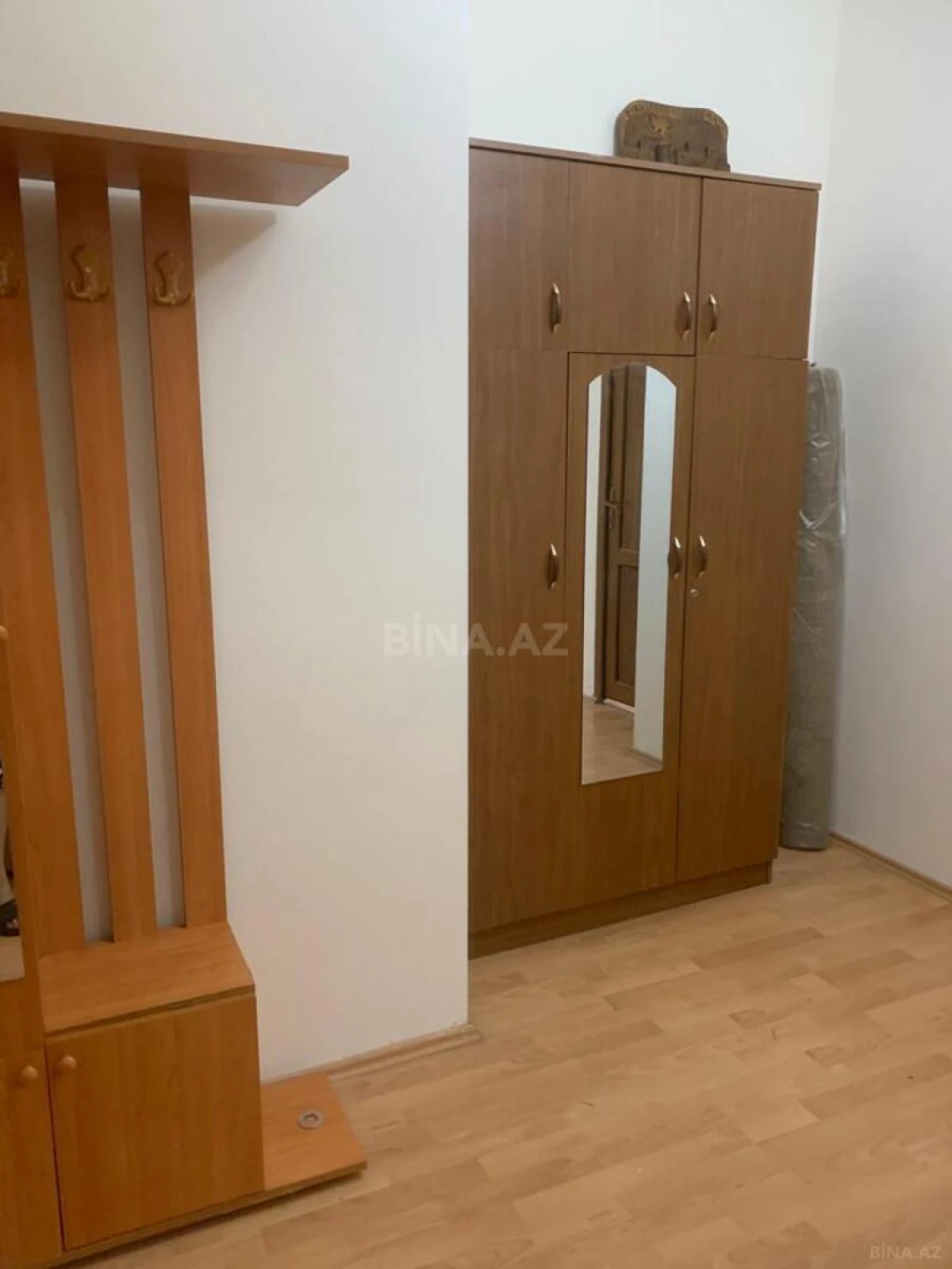 Kirayə verilir 2 otaqlı mənzil 56 m²