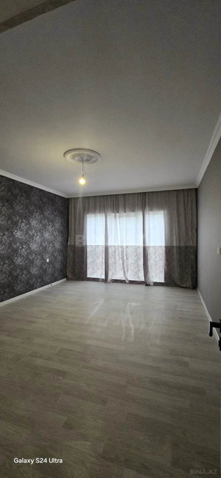 Satılır 4 otaqlı həyət evi 180 m²