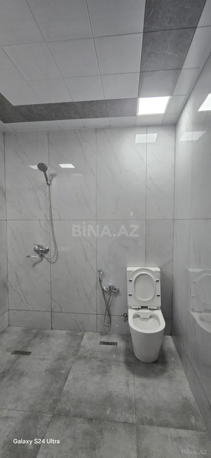 Satılır 4 otaqlı həyət evi 180 m²