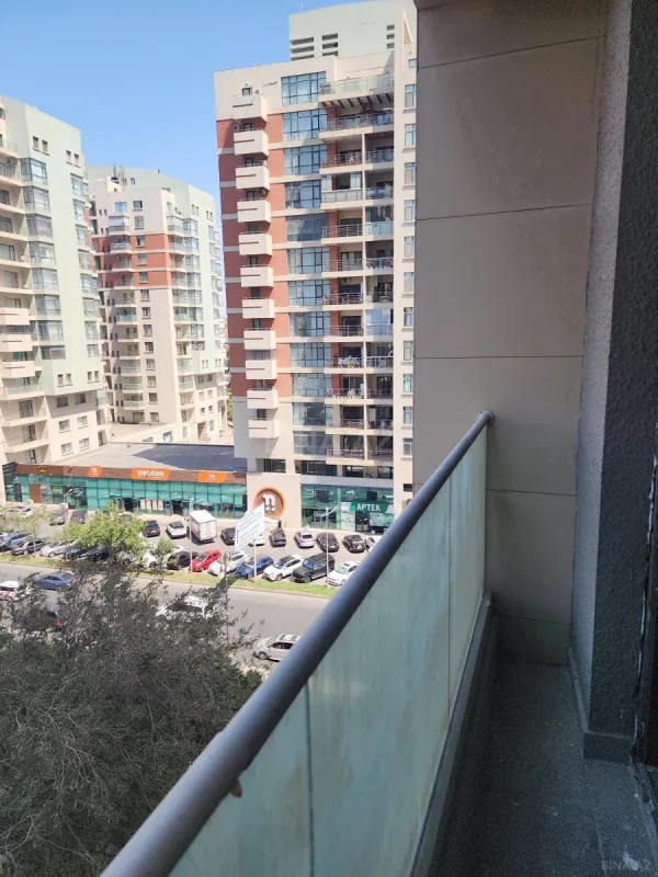 Satılır 3 otaqlı mənzil 148 m²