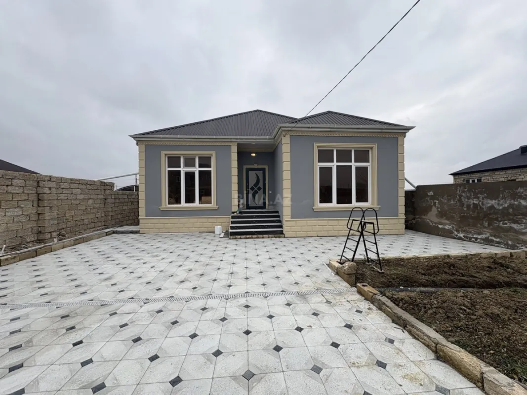 Satılır 3 otaqlı həyət evi 95 m²