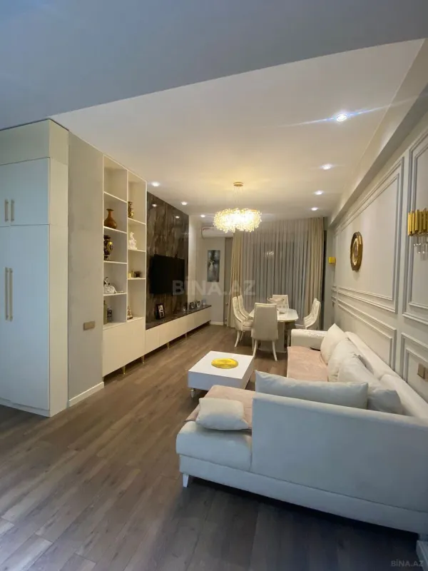 Kirayə verilir 3 otaqlı mənzil 110 m²
