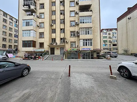 Satılır obyekt 27 m²