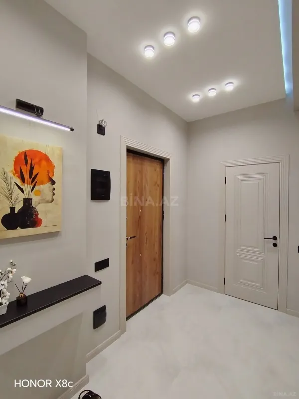 Satılır 2 otaqlı mənzil 55 m²