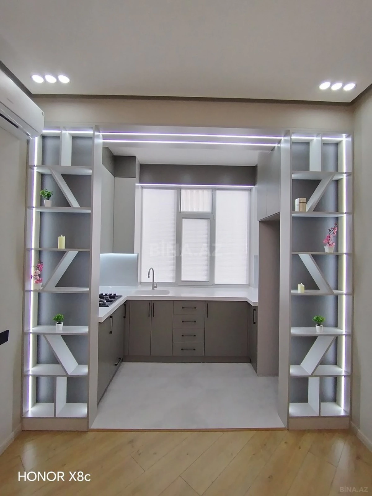 Satılır 2 otaqlı mənzil 55 m²