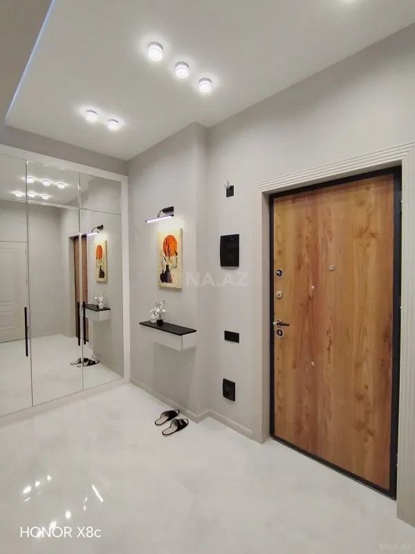 Satılır 2 otaqlı mənzil 55 m²