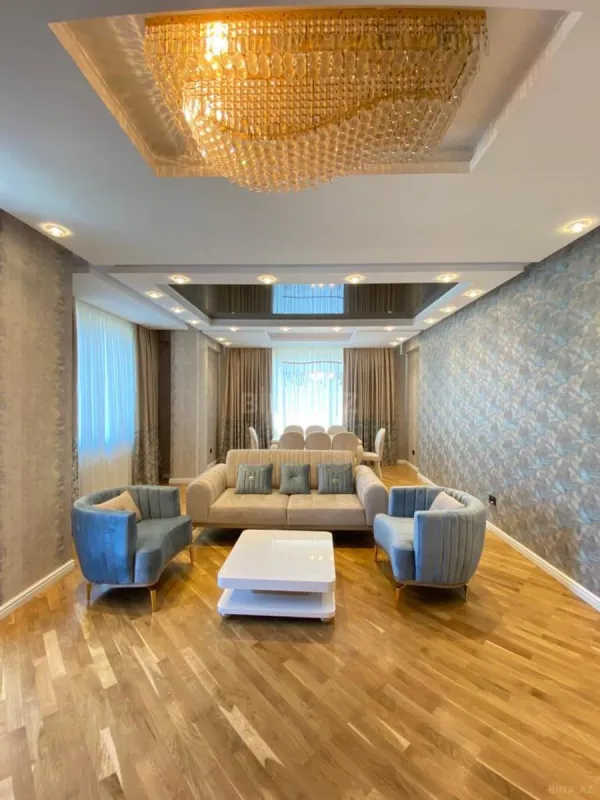 Kirayə verilir 4 otaqlı mənzil 175 m²