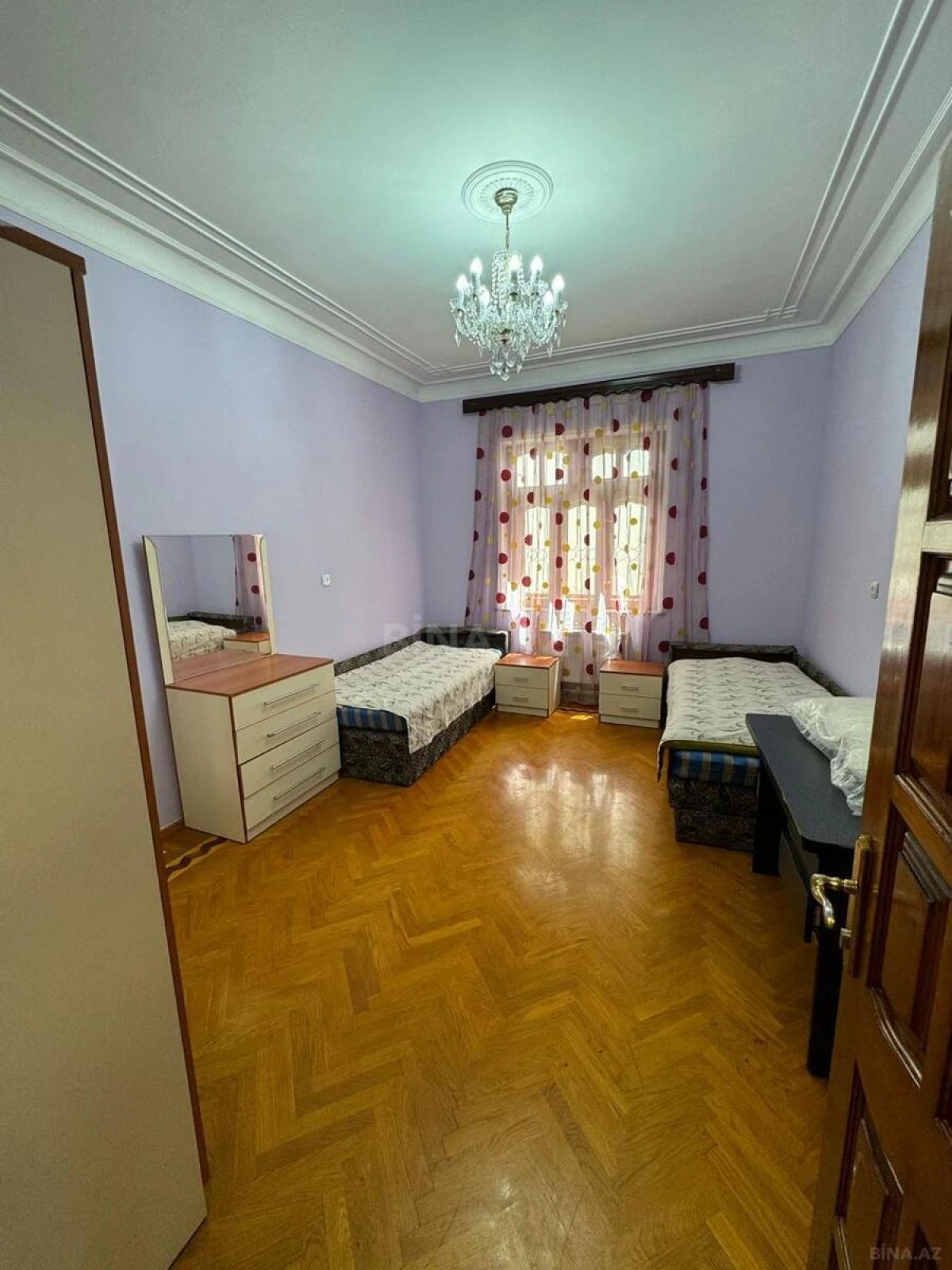 Satılır 6 otaqlı həyət evi 314 m²