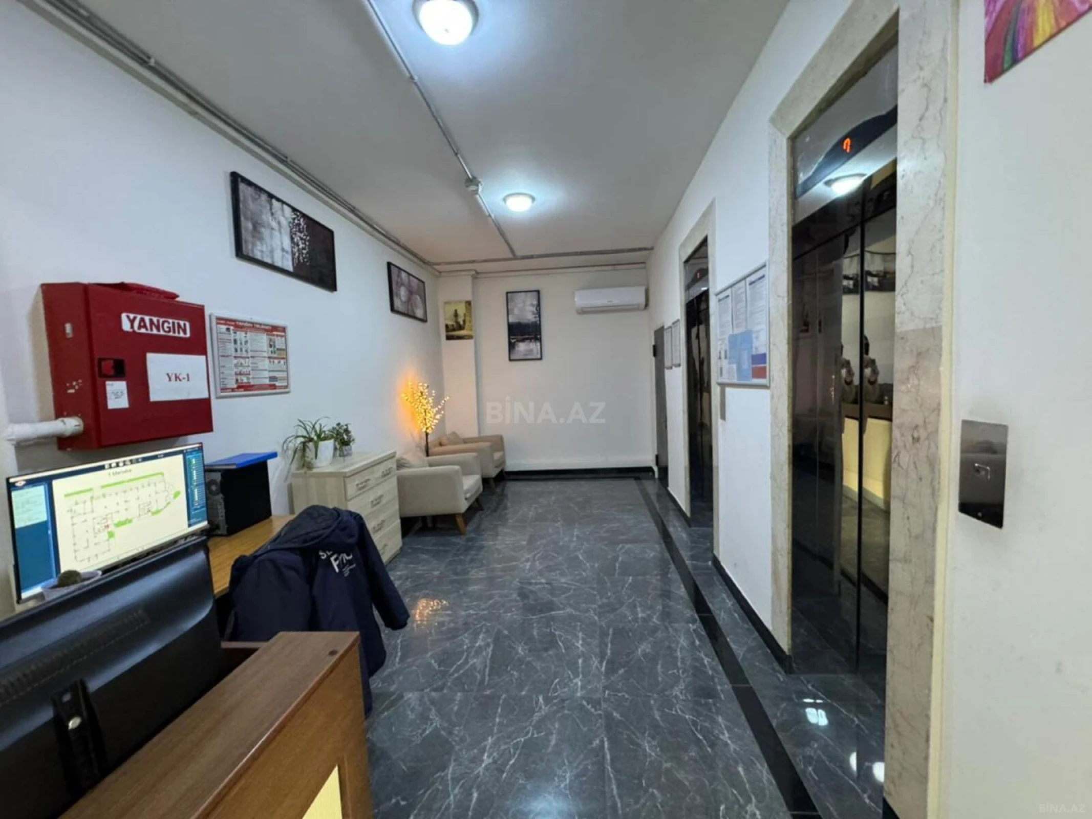 Satılır 3 otaqlı mənzil 95 m²