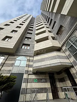 Satılır 3 otaqlı mənzil 95 m² — Bakı 3 otaq 95.00 m²