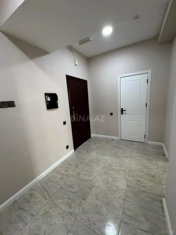 Satılır 3 otaqlı mənzil 95 m²