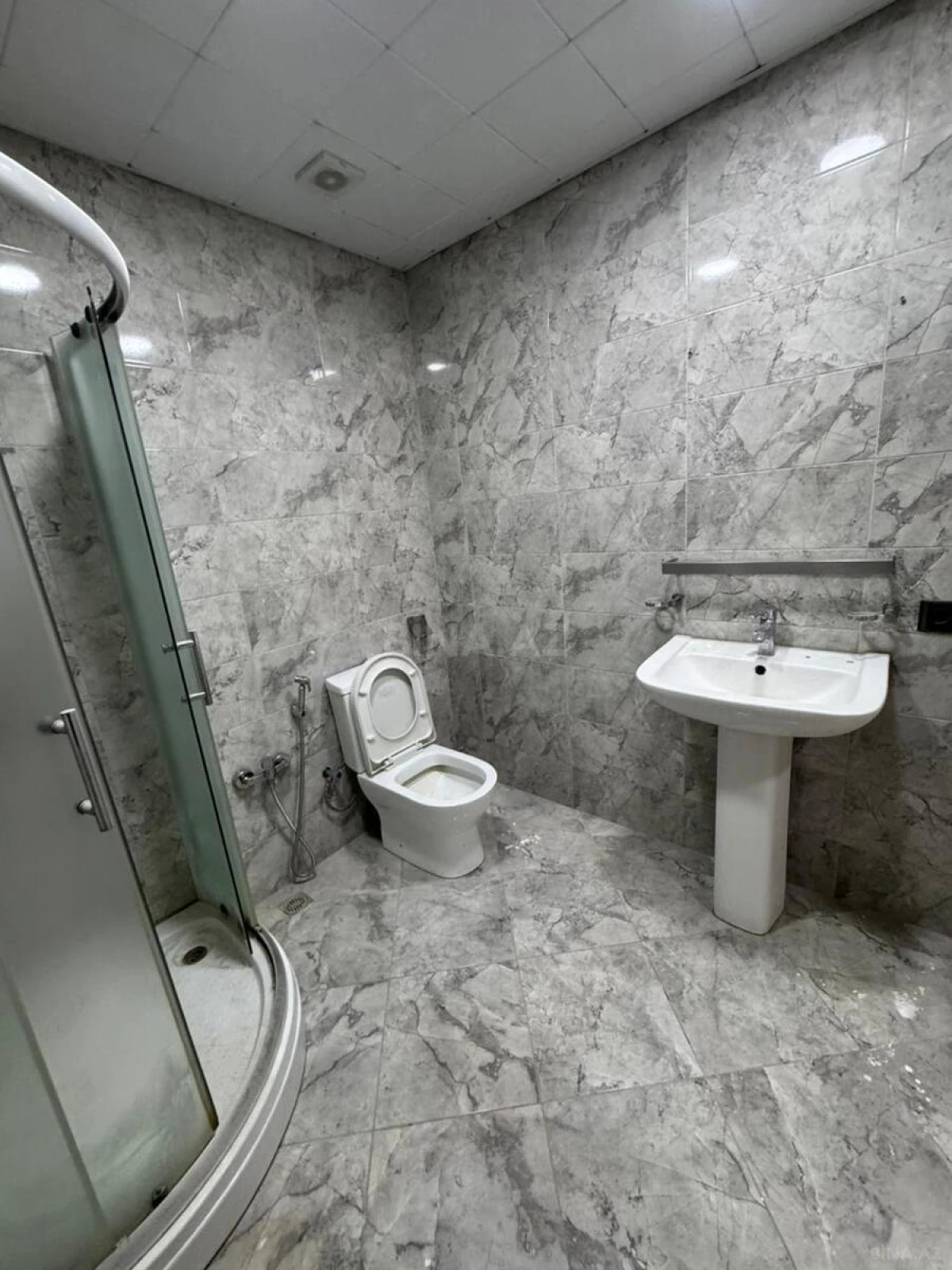 Satılır 3 otaqlı mənzil 95 m²