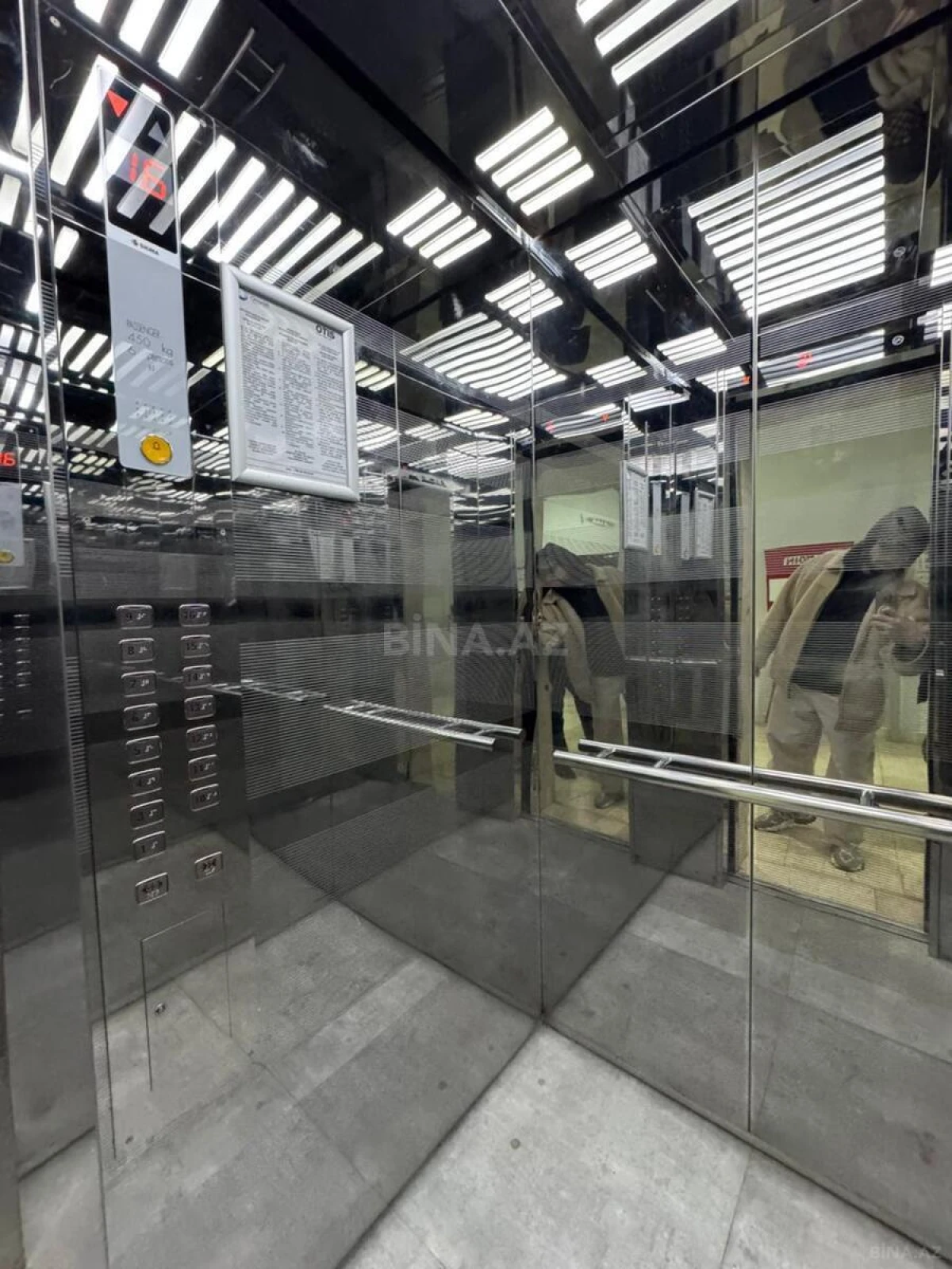 Satılır 3 otaqlı mənzil 95 m²