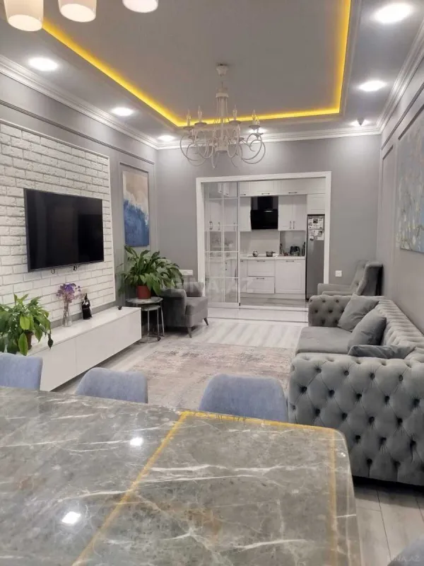 Satılır 3 otaqlı mənzil 96 m²
