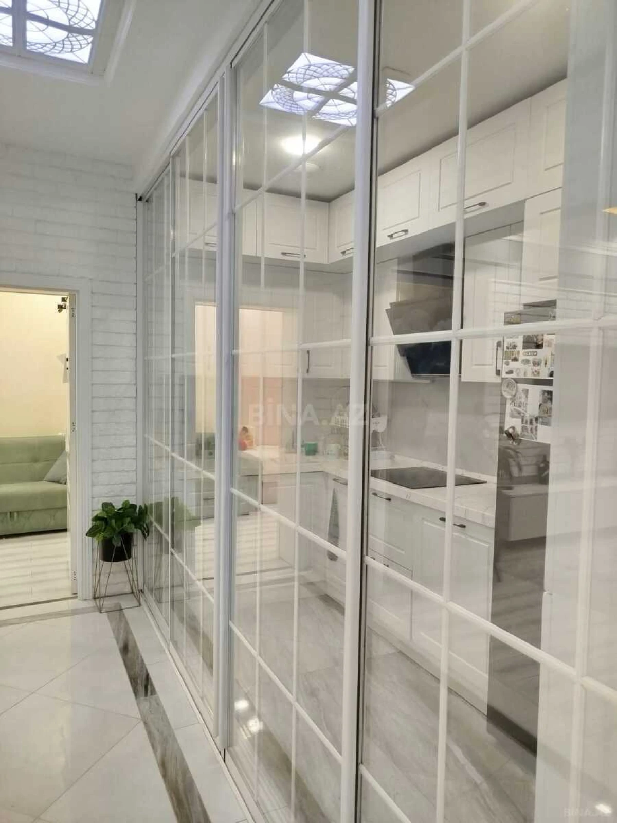 Satılır 3 otaqlı mənzil 96 m²