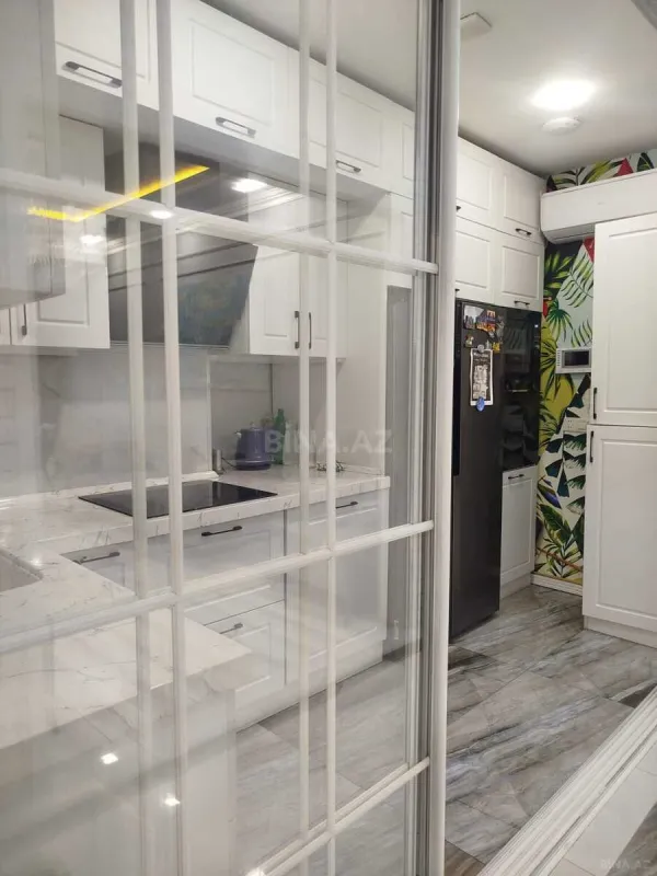 Satılır 3 otaqlı mənzil 96 m²