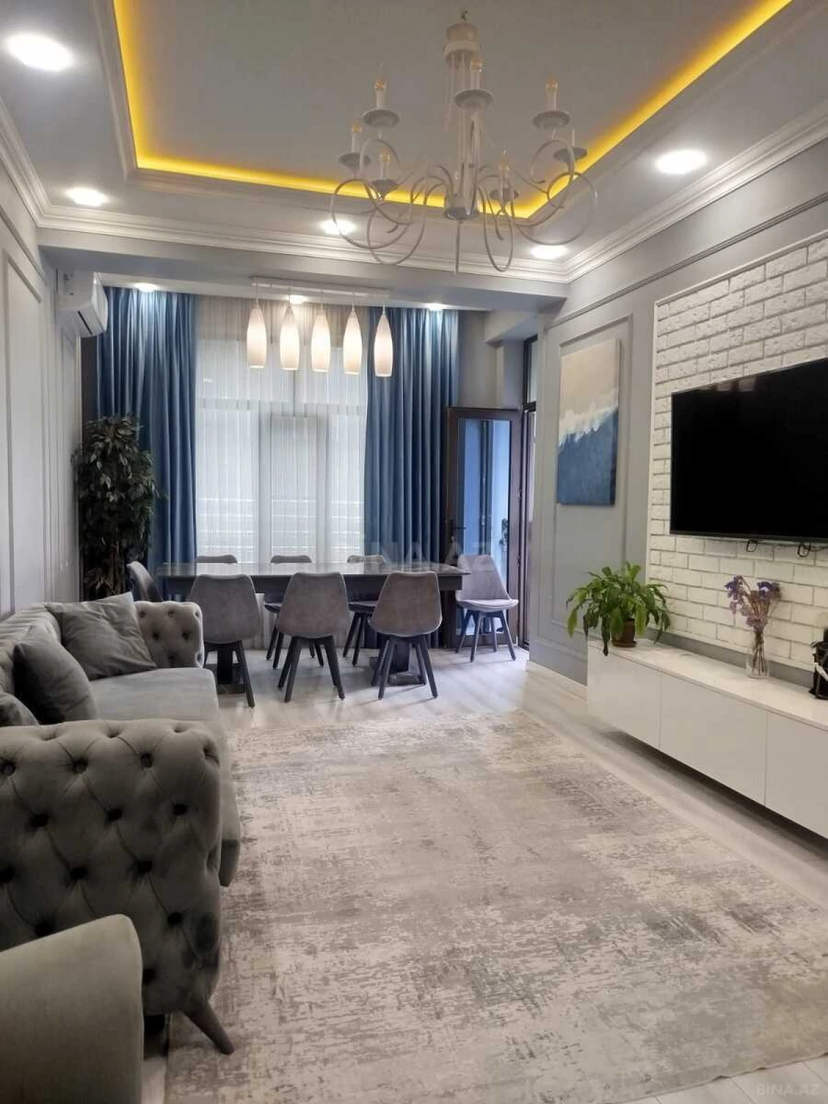Satılır 3 otaqlı mənzil 96 m²