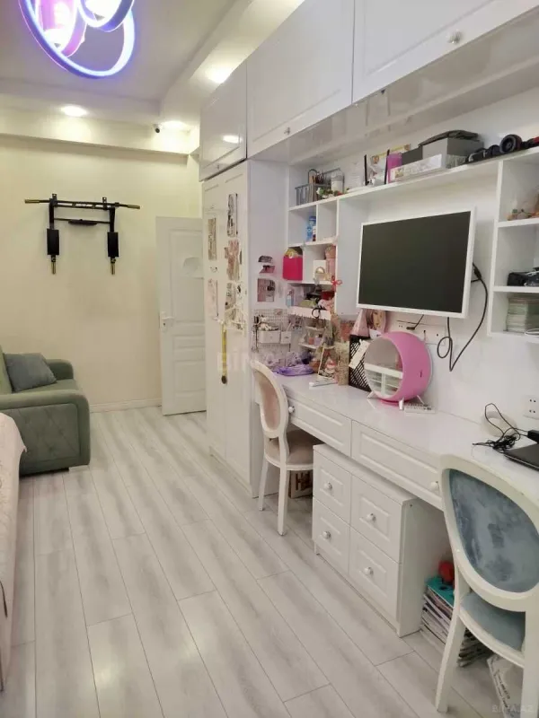 Satılır 3 otaqlı mənzil 96 m²
