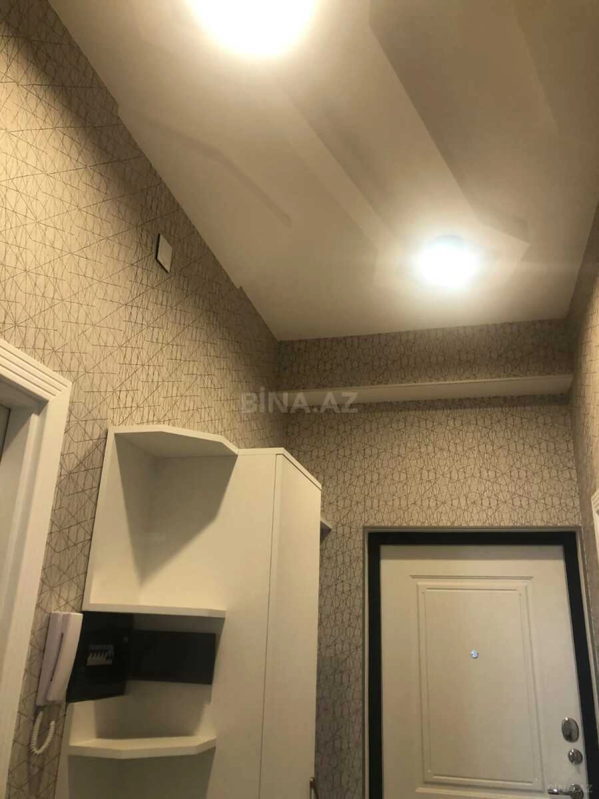 Satılır 2 otaqlı mənzil 60 m²