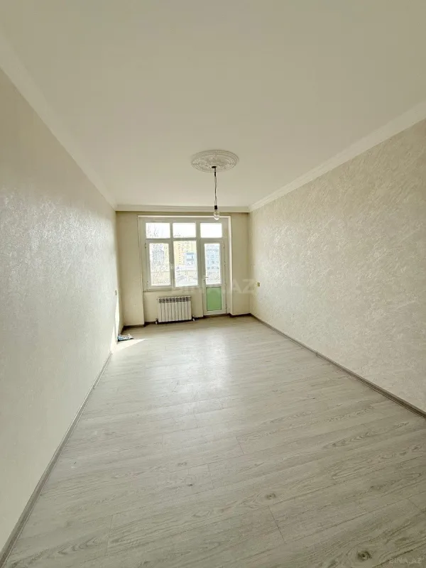 Satılır 2 otaqlı mənzil 73 m²