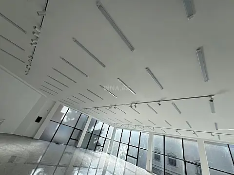 Kirayə verilir obyekt 200 m²