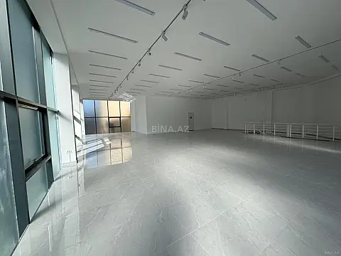 Kirayə verilir obyekt 200 m²