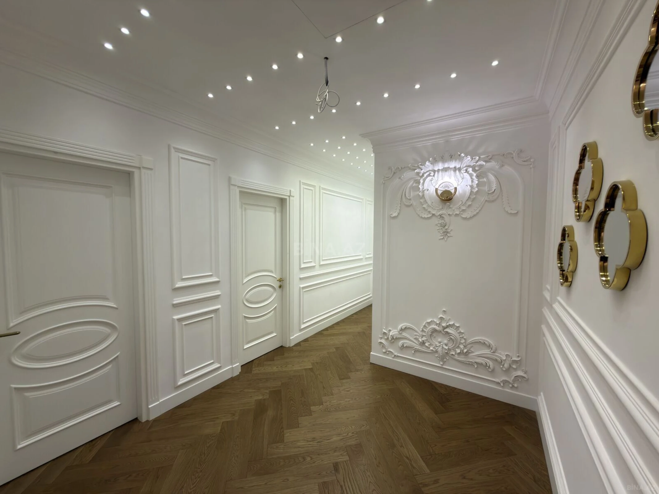 Satılır 20 otaqlı həyət evi 1500 m²