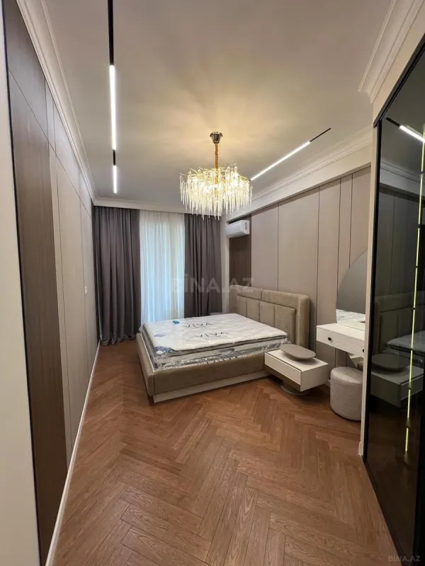 Kirayə verilir 2 otaqlı mənzil 85 m²