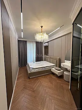 Kirayə verilir 2 otaqlı mənzil 85 m²