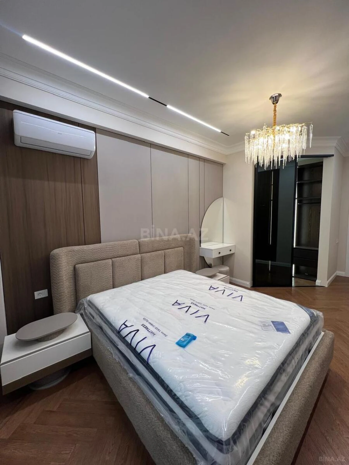 Kirayə verilir 2 otaqlı mənzil 85 m²