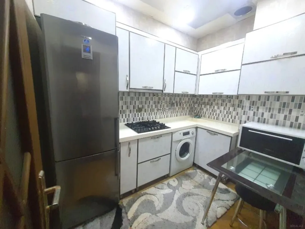 Kirayə verilir 3 otaqlı mənzil 96 m²