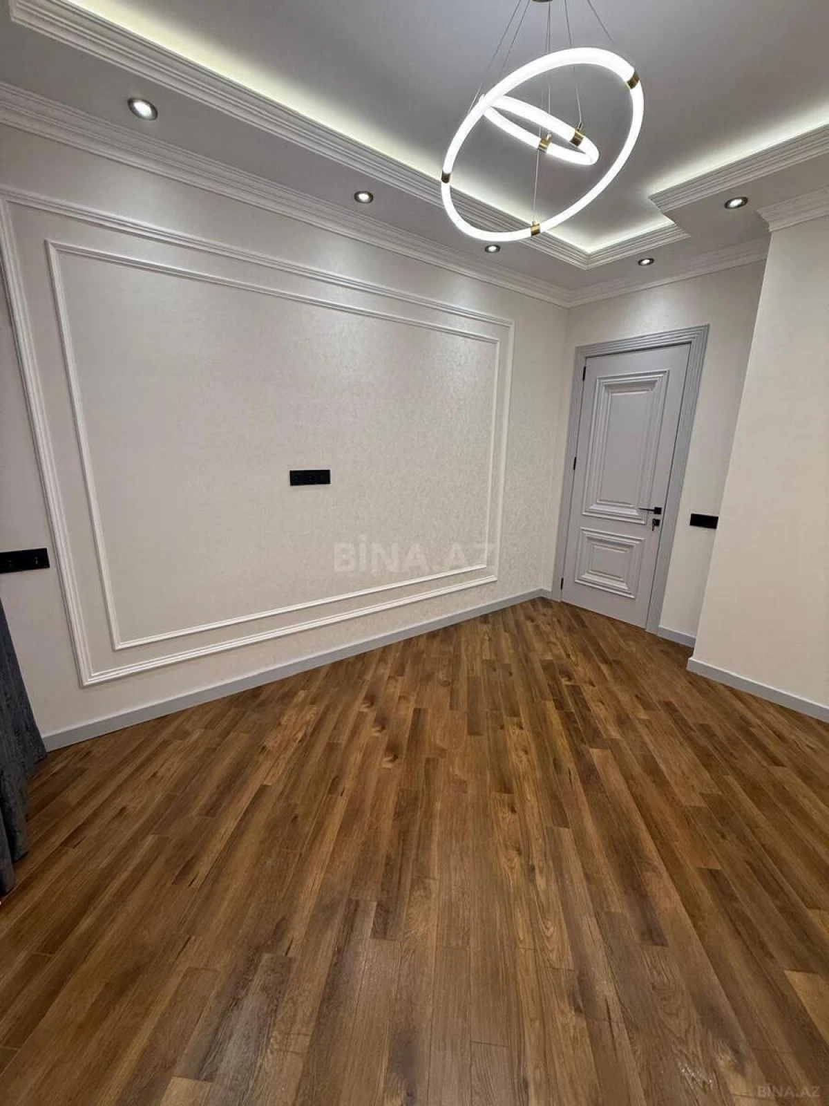Satılır 3 otaqlı mənzil 87 m²