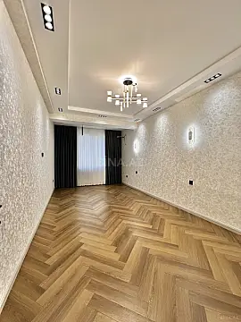 Satılır 2 otaqlı mənzil 78 m²