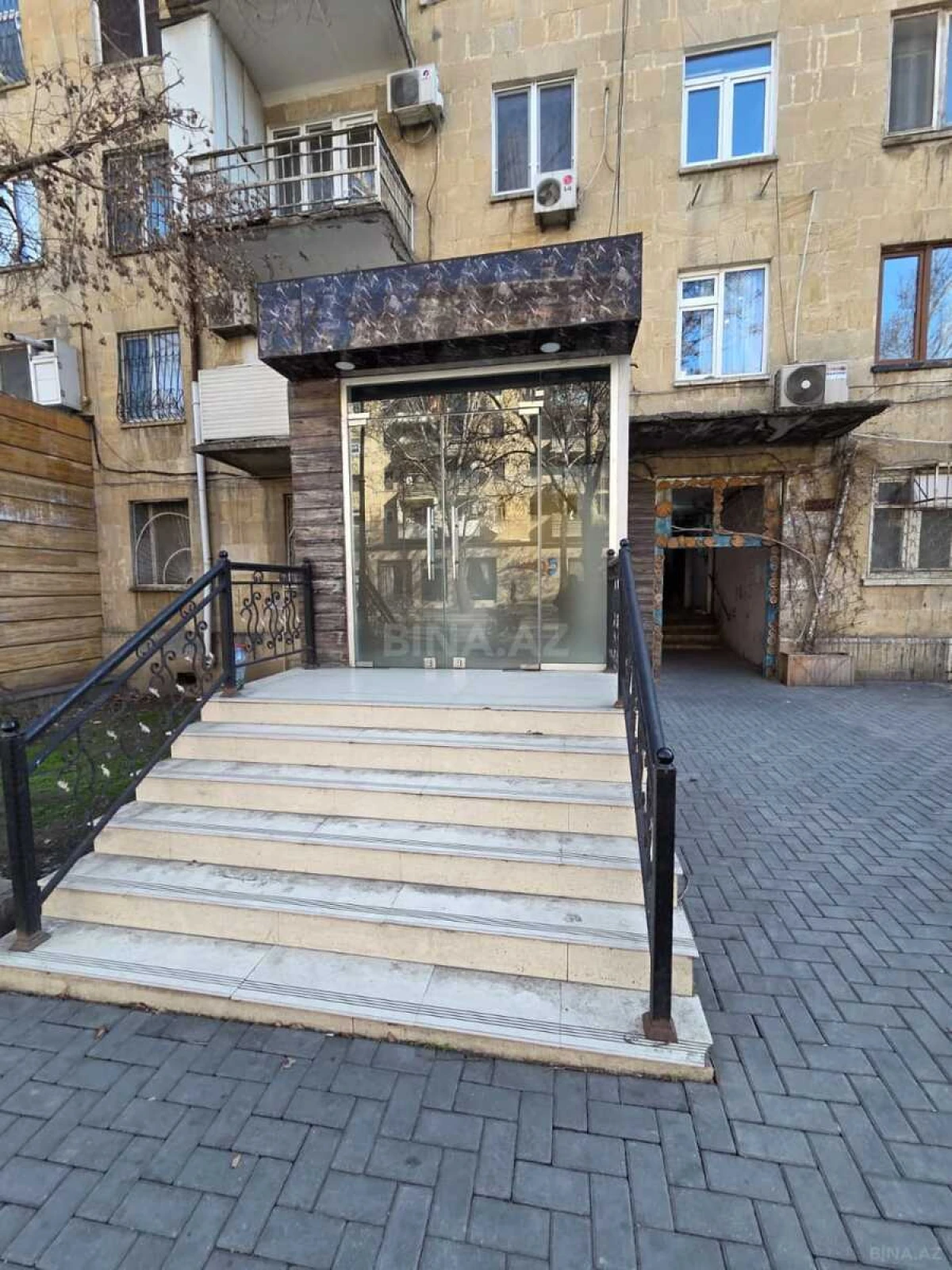 Kirayə verilir obyekt 60 m²