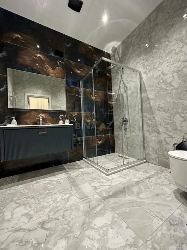 Kirayə verilir 5 otaqlı həyət evi 500 m²