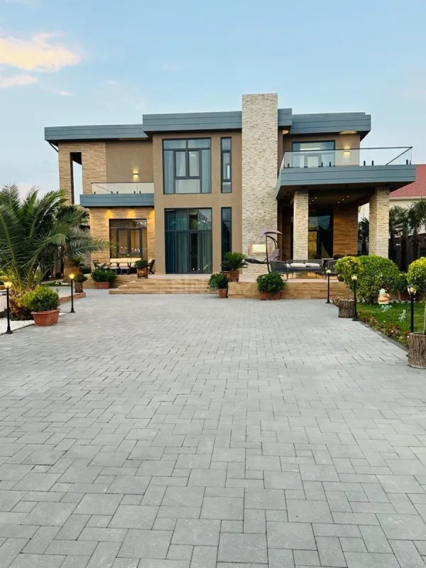 Kirayə verilir 5 otaqlı həyət evi 500 m²