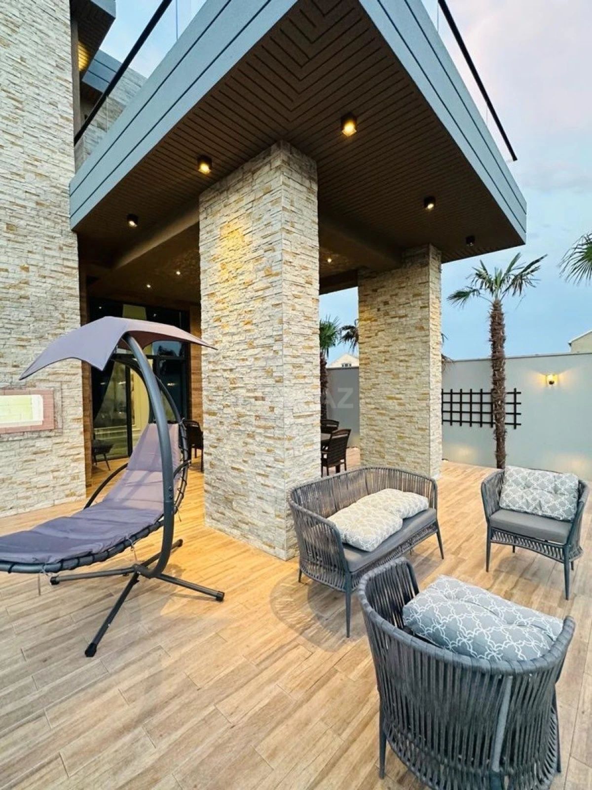 Kirayə verilir 5 otaqlı həyət evi 500 m²