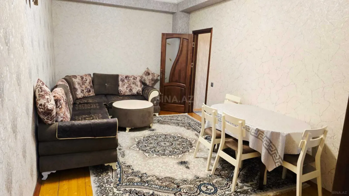Satılır 2 otaqlı mənzil 55 m²