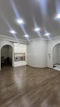 Satılır 3 otaqlı mənzil 114 m²
