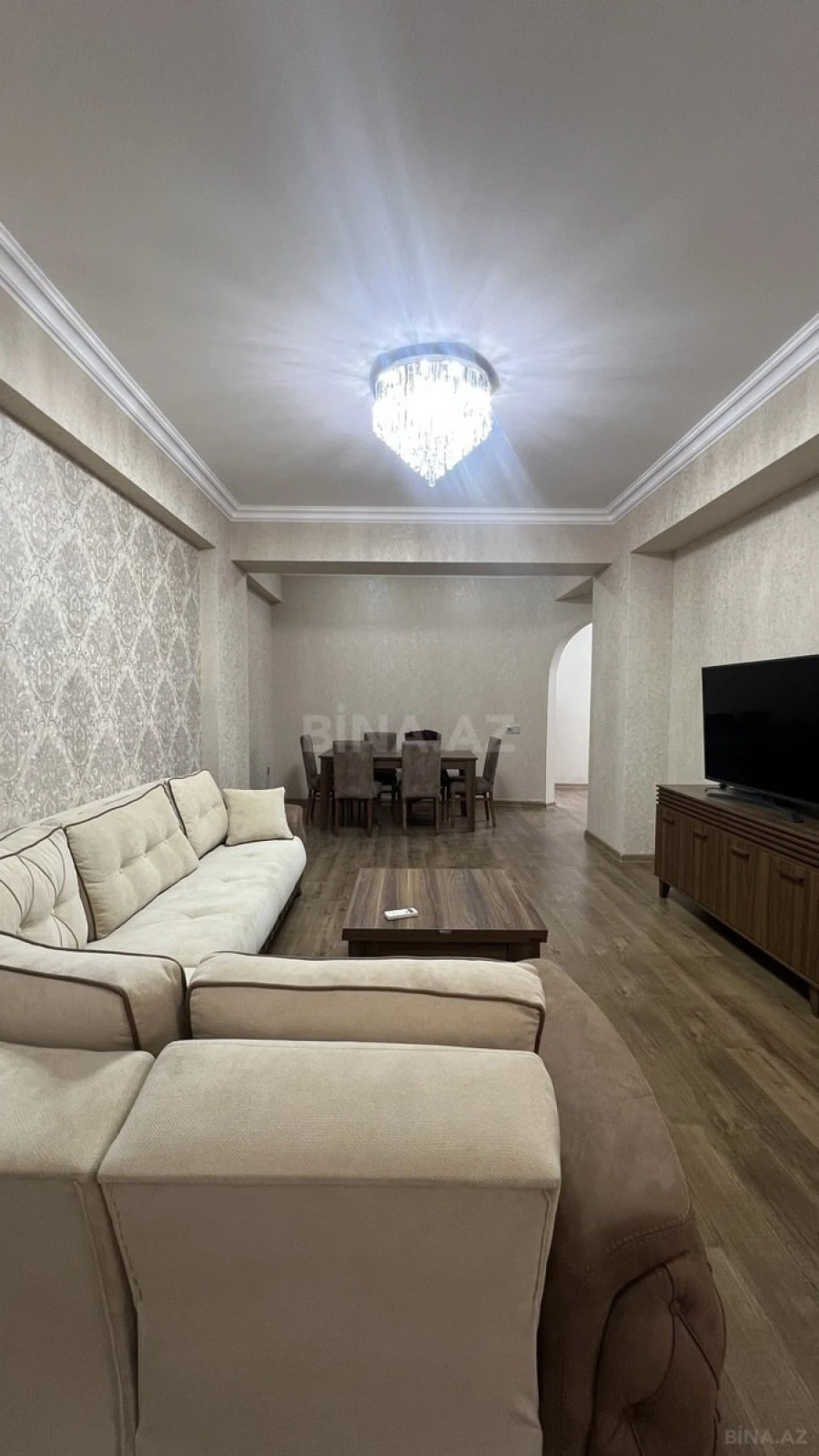 Satılır 3 otaqlı mənzil 114 m²