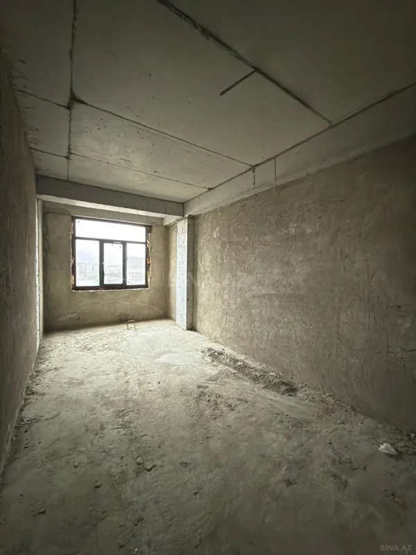 Satılır 4 otaqlı mənzil 159 m²